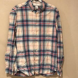 Casual button down plaid.